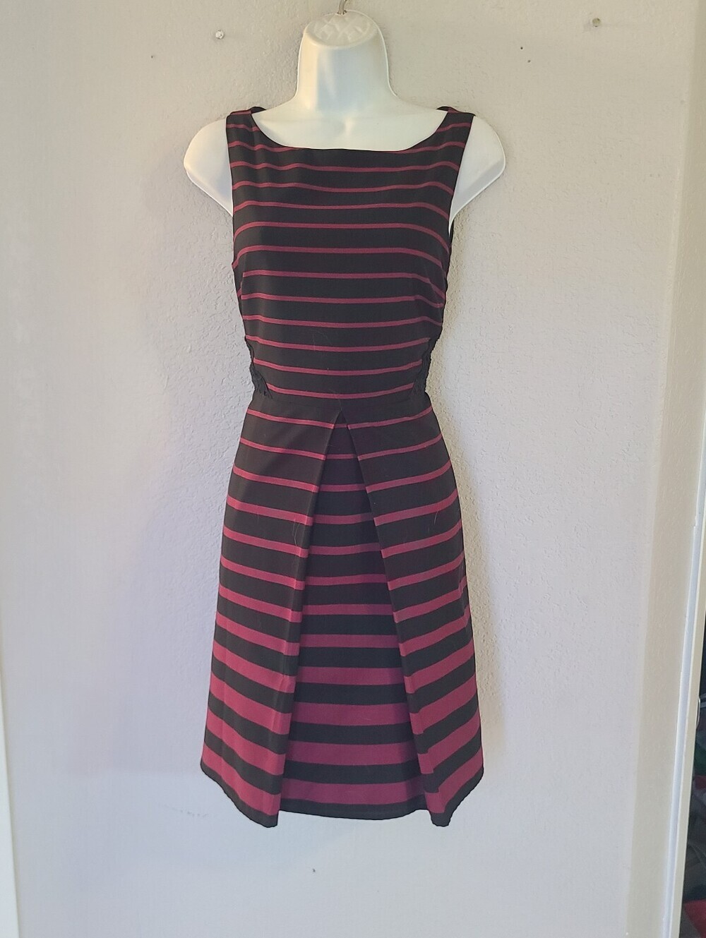 LOFT Black & Dark Pink Striped Sleeveless A Line Cotton Blend Sheath Midi Dress